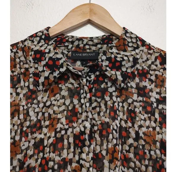 Lane Bryant Black Brown Red Abstract Sleeveless Sheer Button Front Top Size 24 - Picture 6 of 9